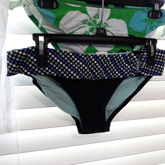 3X 15 NEW SWIMWEAR TRIO 3 X 15 SIZE. L - Picture 5 of 6
